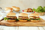 Charleston Crab Cake Sliders with Peach-Jalapeno Jelly