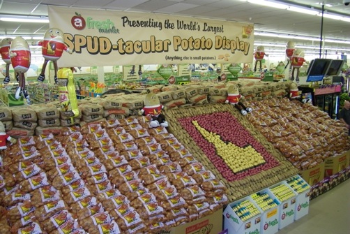 The World's Largest Idaho® Potato Display winner at Fersh Market in Spanish Fork, UT.